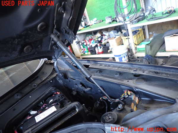 2UPJ-9238951068]BMW 523i(XG20)ボンネットダンパー 中古 (F10)_2