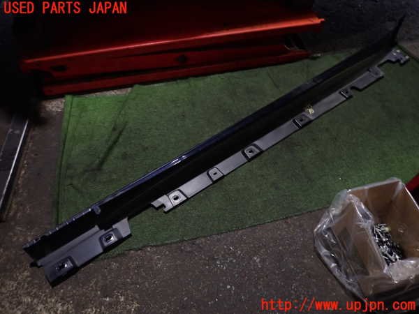 2UPJ-9238951390]BMW 523i(XG20)右サイドステップ 中古 (F10)_4