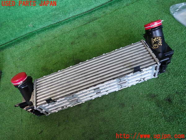 2UPJ-9238952451]BMW 523i(XG20)インタークーラー1 中古 (F10)_3