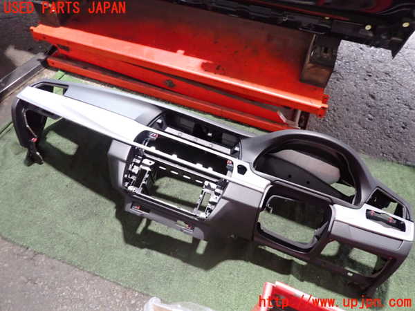 2UPJ-9238957505]BMW 523i(XG20)ダッシュボード 中古 (F10)_2