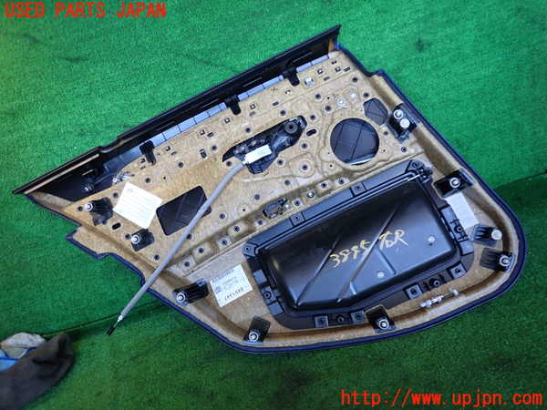 2UPJ-9238951294]BMW 523i(XG20)右後ドア内張り 中古 (F10)_3