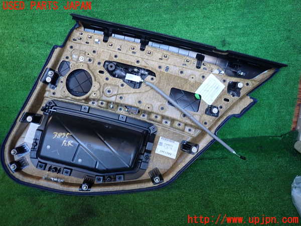 2UPJ-9238951324]BMW 523i(XG20)左後ドア内張り 中古 (F10)_3