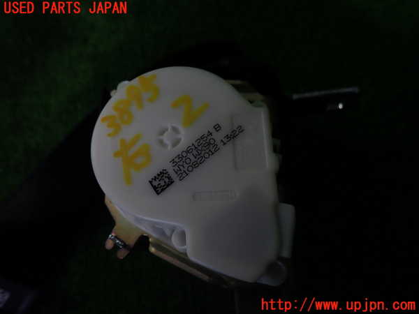 2UPJ-9238957155]BMW 523i(XG20)右2列目シートベルト 中古 (F10)_2
