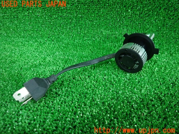 3UPJ=9238960590]ハイラックスサーフ SSR-Xリミテッド(RZN185W)前期 PHILIPS フィリップス LEDバルブ ヘッドライト H4 12V/24V 片側のみ 中古_2