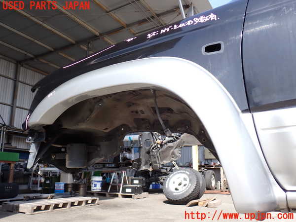 2UPJ-9238961082]ハイラックスサーフ(RZN185W)左前フェンダー 中古_5