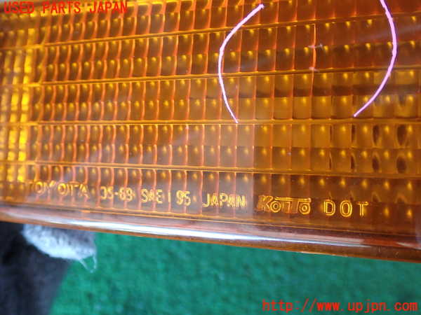 2UPJ-9238961162]ハイラックスサーフ(RZN185W)左ウィンカーレンズ 中古_3