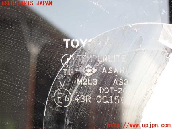 2UPJ-9238961382]ハイラックスサーフ(RZN185W)左クォーターガラス 中古(43R-00150 M2L3)_3