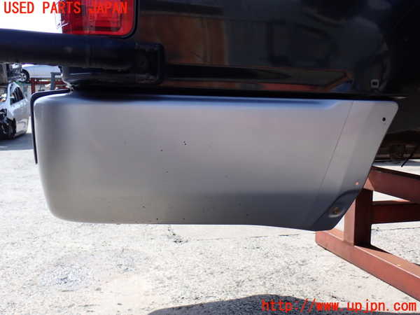 2UPJ-9238961610]ハイラックスサーフ(RZN185W)リアバンパー 中古_2