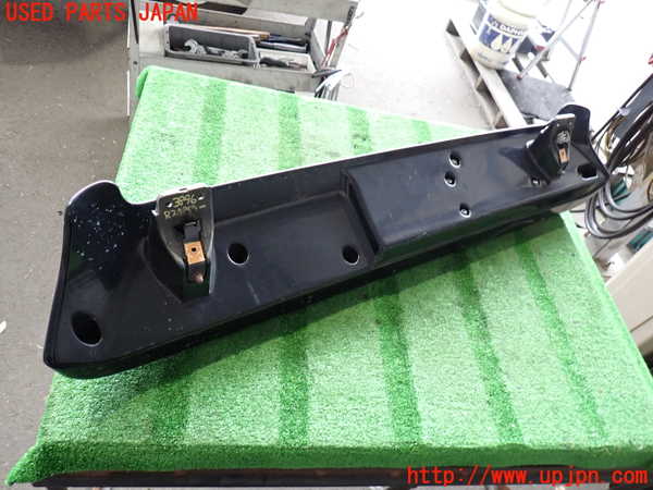 2UPJ-9238961520]ハイラックスサーフ(RZN185W)リアスポイラー 中古_5