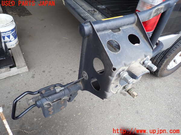 2UPJ-9238961700]ハイラックスサーフ(RZN185W)スペアタイヤキャリア 中古_3