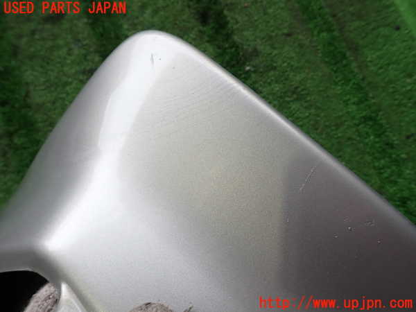 2UPJ-9238961454]ハイラックスサーフ(RZN185W)右リアマッドガード(泥除け) 中古_3