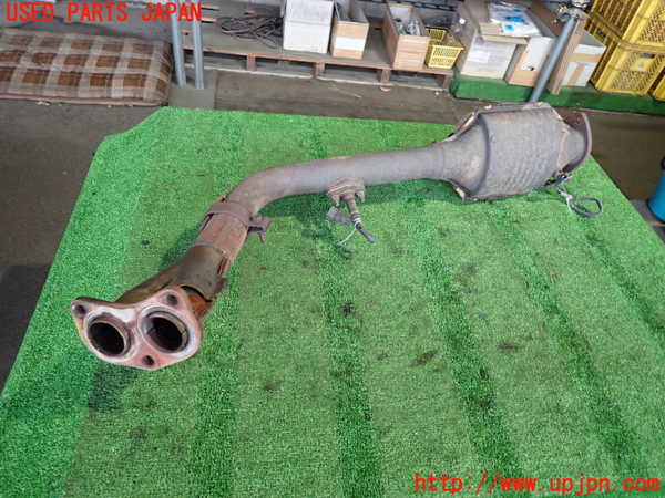 2UPJ-9238962661]ハイラックスサーフ(RZN185W)触媒1 中古_2