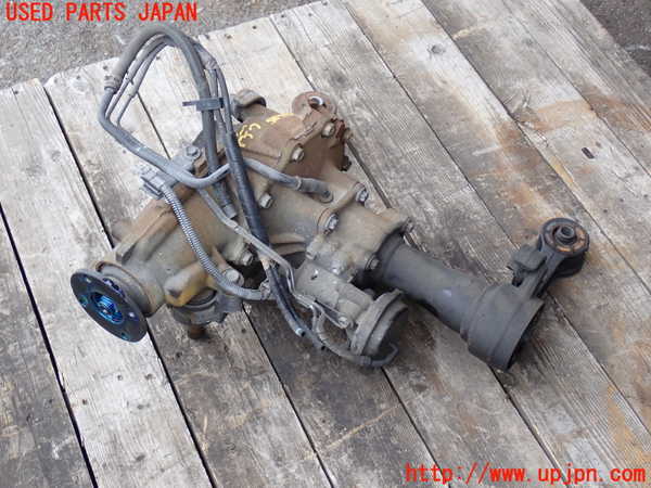 2UPJ-9238964350]ハイラックスサーフ(RZN185W)フロントデフ 中古_2
