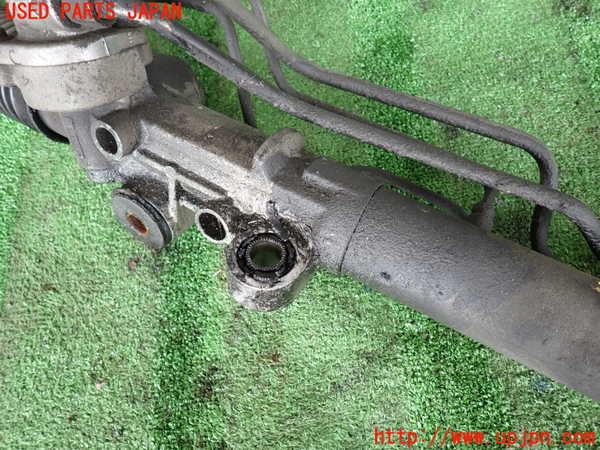 2UPJ-9238964235]ハイラックスサーフ(RZN185W)パワステギアボックス 中古_3