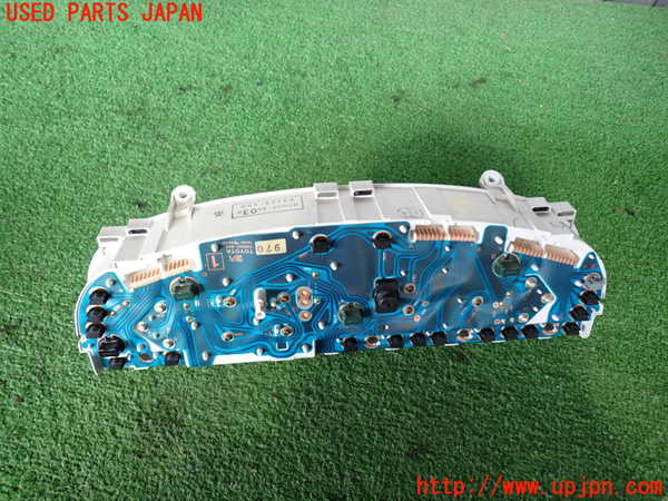 2UPJ-9238966170]ハイラックスサーフ(RZN185W)スピードメーター 中古_2