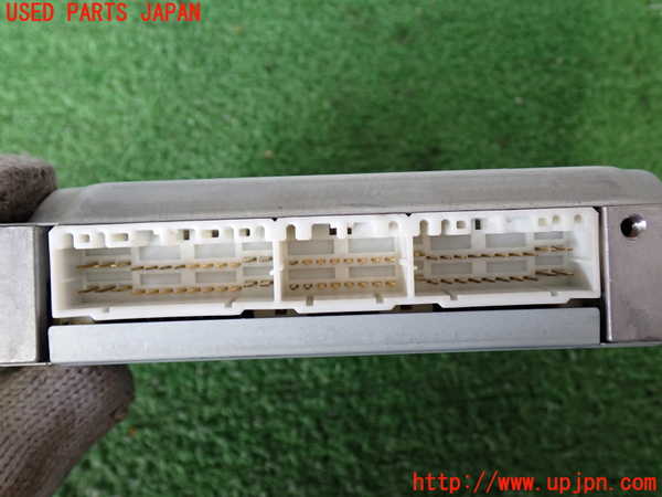 2UPJ-9238966110]ハイラックスサーフ(RZN185W)エンジンコンピューター 中古_2