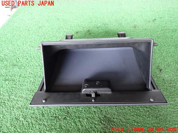 2UPJ-9238967516]ハイラックスサーフ(RZN185W)グローブボックス1 中古_2
