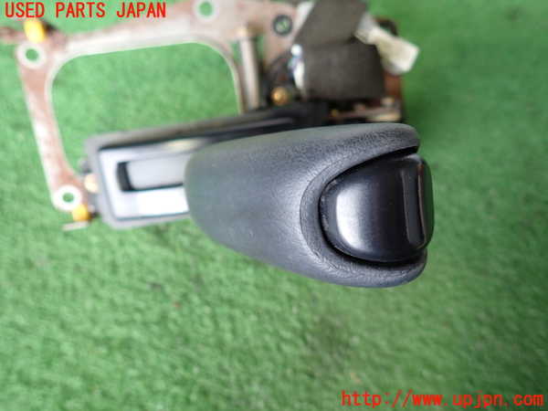 2UPJ-9238967555]ハイラックスサーフ(RZN185W)ATシフトレバー 中古_3