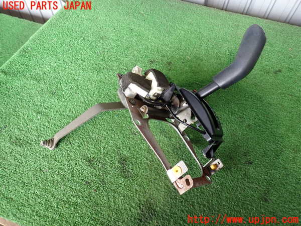 2UPJ-9238967555]ハイラックスサーフ(RZN185W)ATシフトレバー 中古_4