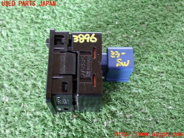 2UPJ-9238966280]ハイラックスサーフ(RZN185W)ミラースイッチ 中古_2