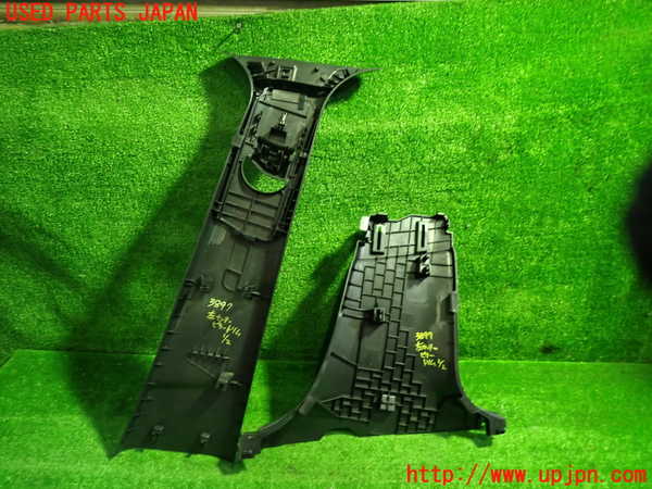 1UPJ-9238977670]CX-60(KH3R3P)左センターピラートリム 中古_2