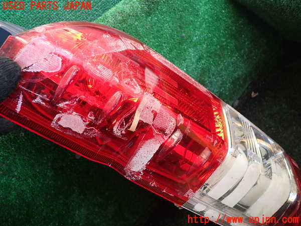1UPJ-9238981536]レジアスエース(ハイエース200系)(GDH206V)左テールランプ 中古_2