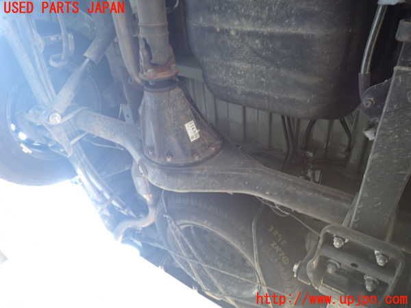 1UPJ-9238984400]レジアスエース(ハイエース200系)(GDH206V)リアデフホーシング 中古_2