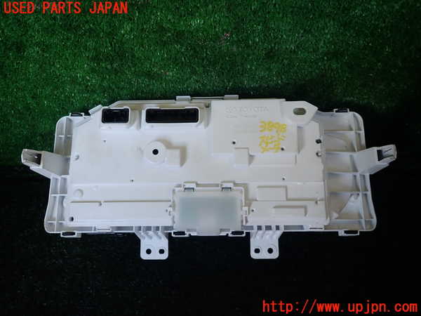 1UPJ-9238986170]レジアスエース(ハイエース200系)(GDH206V)スピードメーター 中古_3