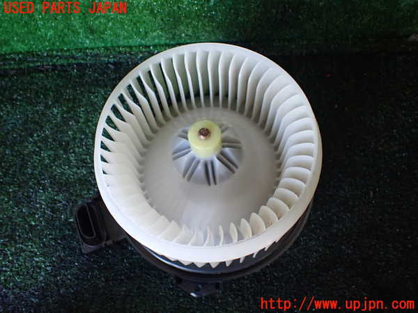 1UPJ-9238986095]レジアスエース(ハイエース200系)(GDH206V)ブロアファン(ブロアーファン) 中古_2