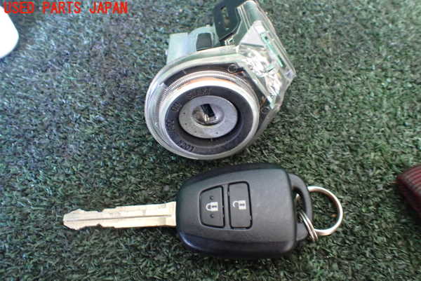 1UPJ-9238986110]レジアスエース(ハイエース200系)(GDH206V)エンジンコンピューター 中古_5