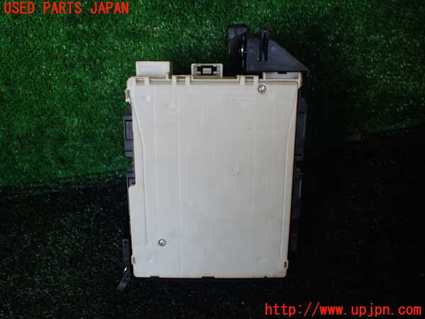 1UPJ-9238986741]レジアスエース(ハイエース200系)(GDH206V)ヒューズボックス1 中古_2