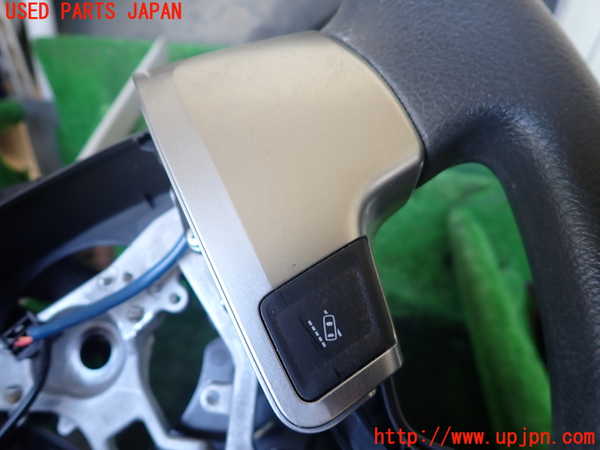 1UPJ-9238987855]レジアスエース(ハイエース200系)(GDH206V)ステアリングホイール 中古_3