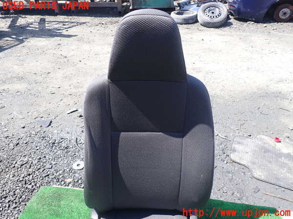 1UPJ-9238987035]レジアスエース(ハイエース200系)(GDH206V)運転席シート 中古_2