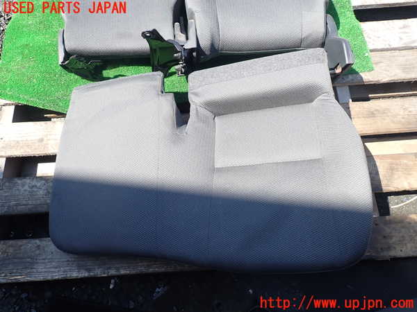 1UPJ-9238987065]レジアスエース(ハイエース200系)(GDH206V)助手席シート 中古_3