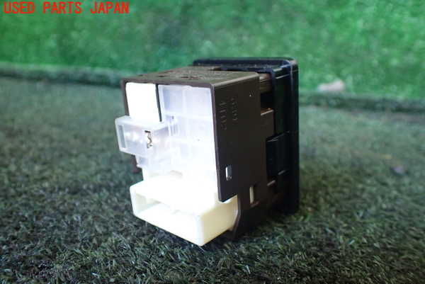 1UPJ-9238986280]レジアスエース(ハイエース200系)(GDH206V)ミラースイッチ 中古_2
