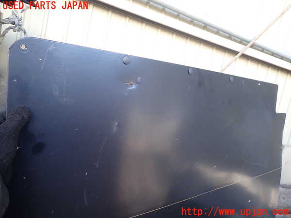 1UPJ-9238981324]レジアスエース(ハイエース200系)(GDH206V)左後ドア内張り (ジャンク品) 中古_2