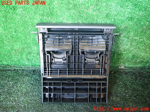 1UPJ-9238987810]レジアスエース(ハイエース200系)(GDH206V)ドリンクホルダー 中古_3