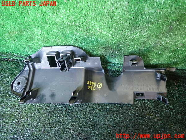 1UPJ-9238987693]レジアスエース(ハイエース200系)(GDH206V)内装トリム類3 中古_2