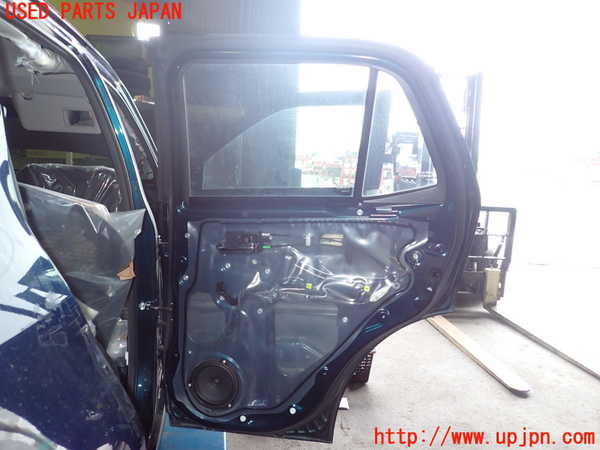1UPJ-9238991290]ライズ(RAIZE) ハイブリッド(A202A)右後ドア (ジャンク品) 中古(43R-007952 M2L2)_5