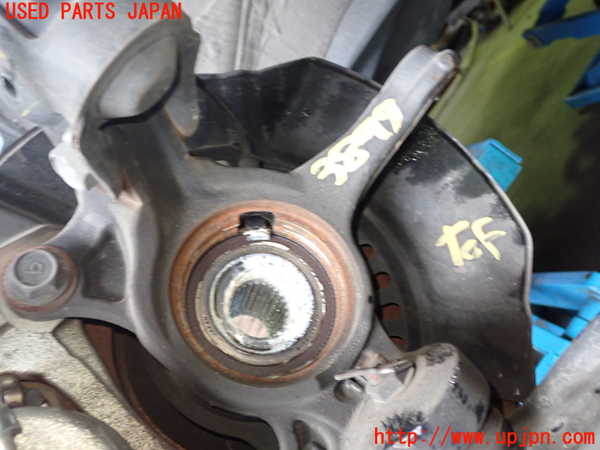 1UPJ-9238994290]ライズ(RAIZE) ハイブリッド(A202A)右フロントナックルハブ 中古_2