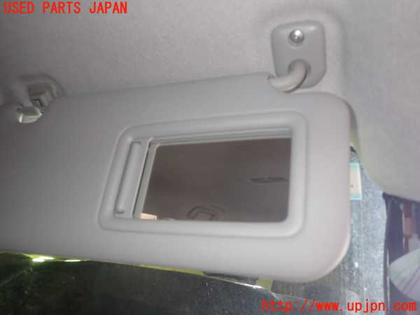 1UPJ-9238997625]ライズ(RAIZE) ハイブリッド(A202A)室内サンバイザー右側 中古_3