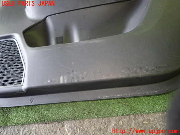 1UPJ-9238991234]ライズ(RAIZE) ハイブリッド(A202A)右前ドア内張り 中古_2