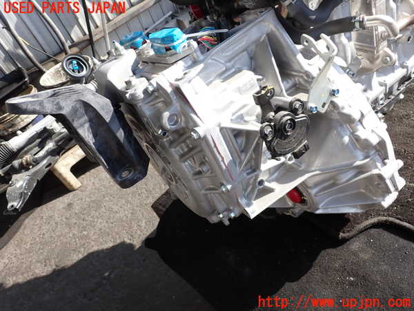 2UPJ-9239003010]ヴェゼル ハイブリッド(e：HEV)(RV5)ミッション AT LEC-H5 中古_2