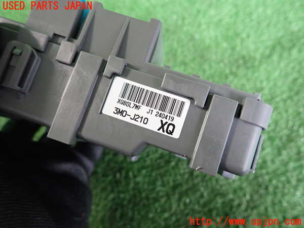 2UPJ-9239006742]ヴェゼル ハイブリッド(e：HEV)(RV5)ヒューズボックス2(室内運転席側) 中古_3