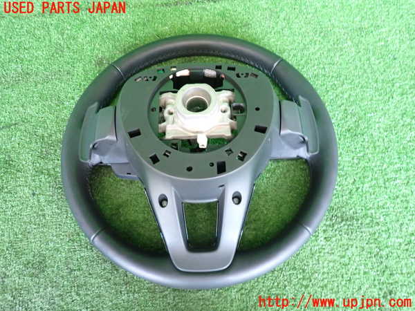 2UPJ-9239007855]ヴェゼル ハイブリッド(e：HEV)(RV5)ステアリングホイール 中古_2