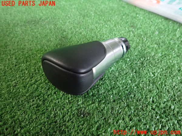 2UPJ-9239007570]ヴェゼル ハイブリッド(e：HEV)(RV5)シフトノブ 中古_2