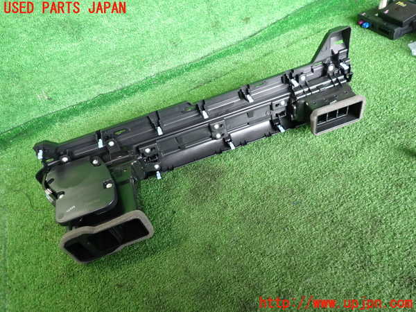 2UPJ-9239007527]ヴェゼル ハイブリッド(e：HEV)(RV5)エアコン吹き出し口2(左) 中古_3