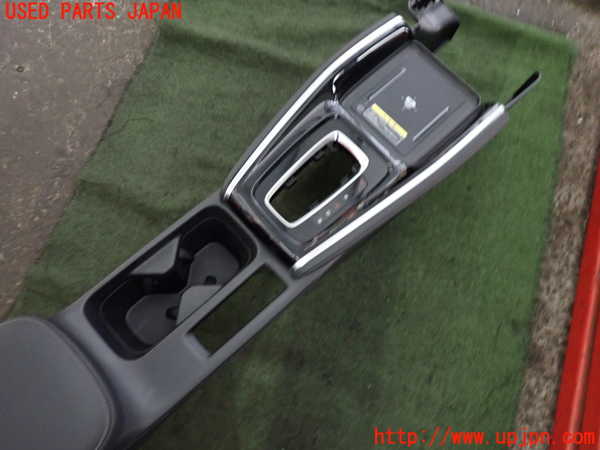 2UPJ-9239007540]ヴェゼル ハイブリッド(e：HEV)(RV5)センターコンソール 中古_3