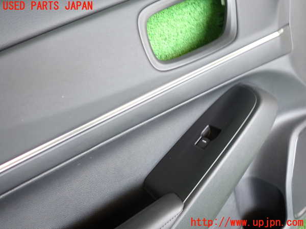 2UPJ-9239001264]ヴェゼル ハイブリッド(e：HEV)(RV5)左前ドア内張り 中古_2