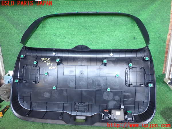 2UPJ-9239001578]ヴェゼル ハイブリッド(e：HEV)(RV5)バックドア内張り 中古_3